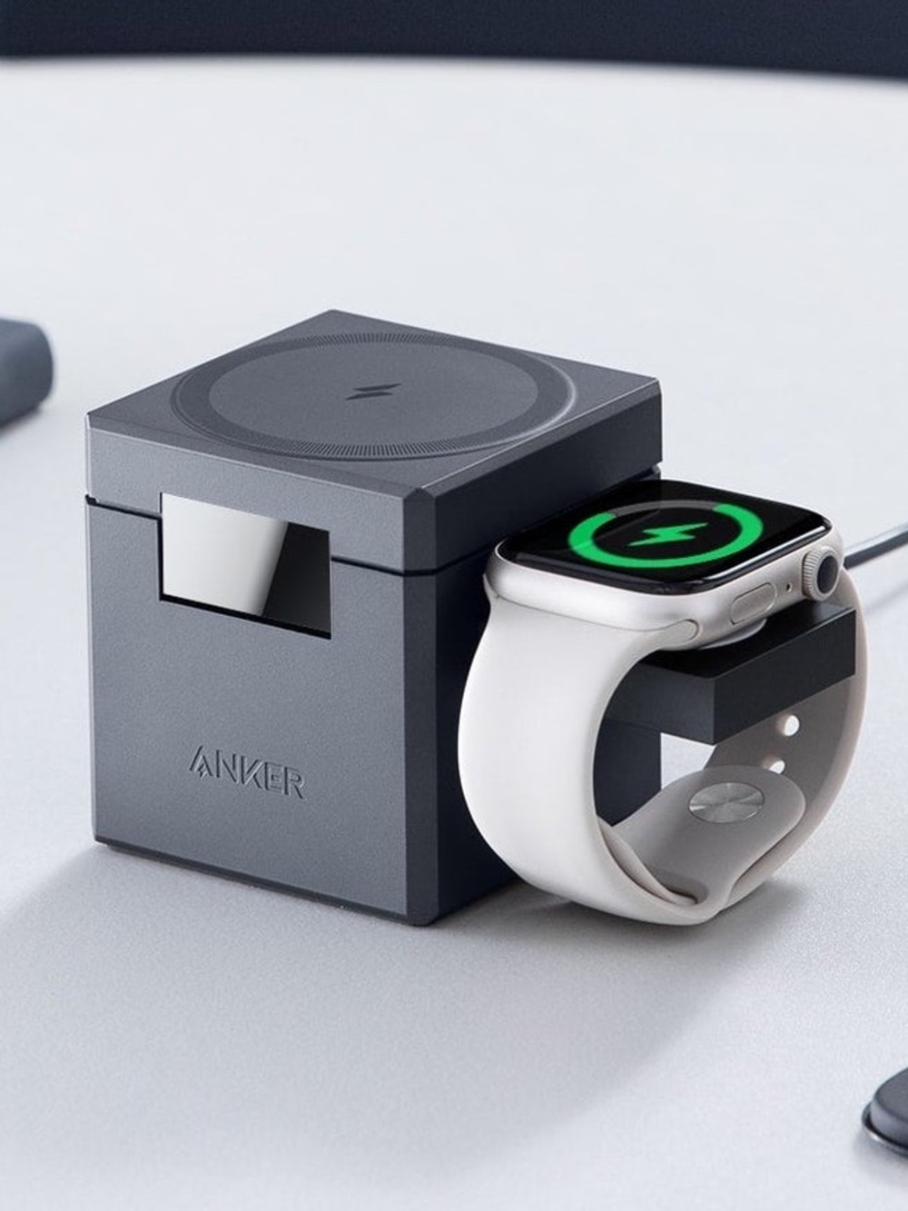 NEW Anker MagGo Magnetic 3-in-1 Wireless Charging Stand